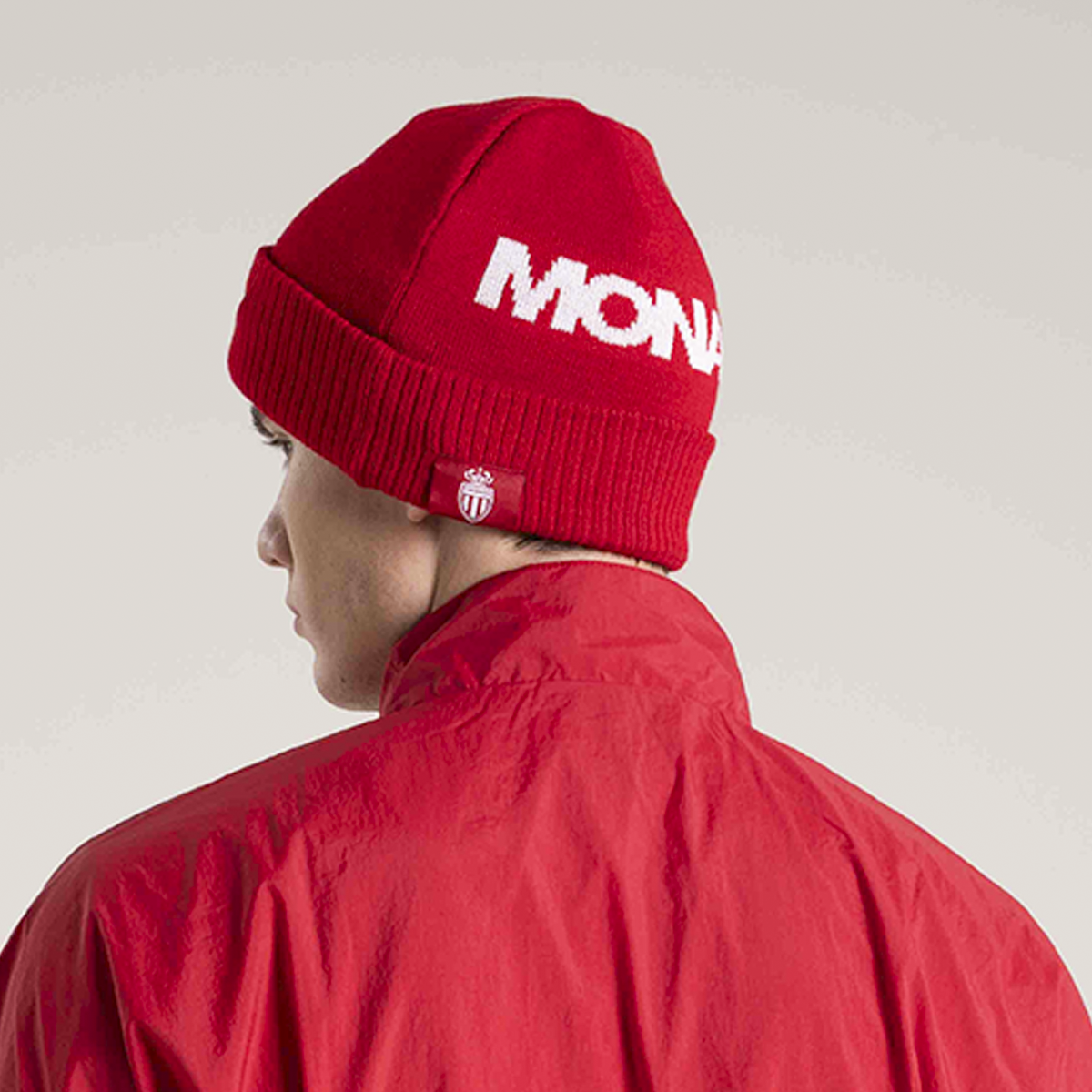 KNITTED BEANIE - ADULTS