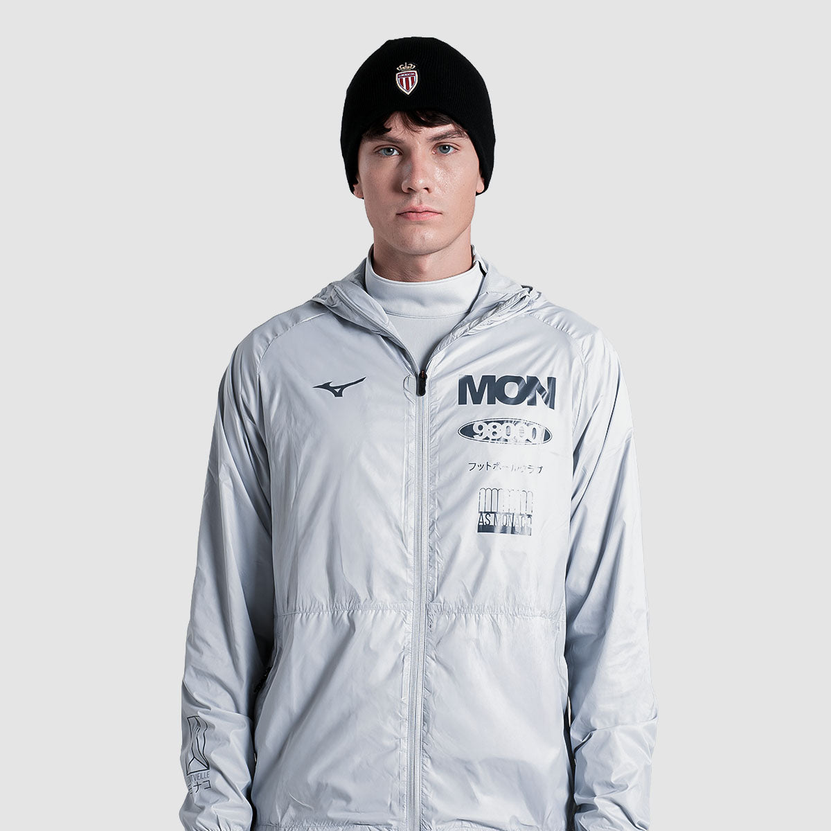 LIGHTWEIGHT WINDBREAKER JACKET (EUROPE) - MENS